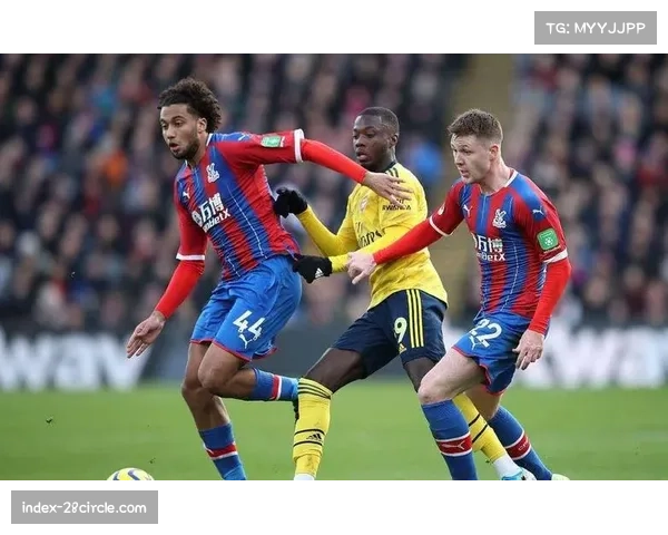 英超中游集团混战 八队分差仅有五分