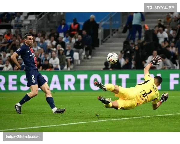 巴黎圣日耳曼阵地攻坚受阻 巴尔科拉内切射门成破局关键 巴黎圣日耳曼阵地攻坚受阻 巴尔科拉内切射门成破局关键